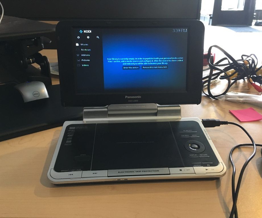 DVD Portable + Pi Zero W
