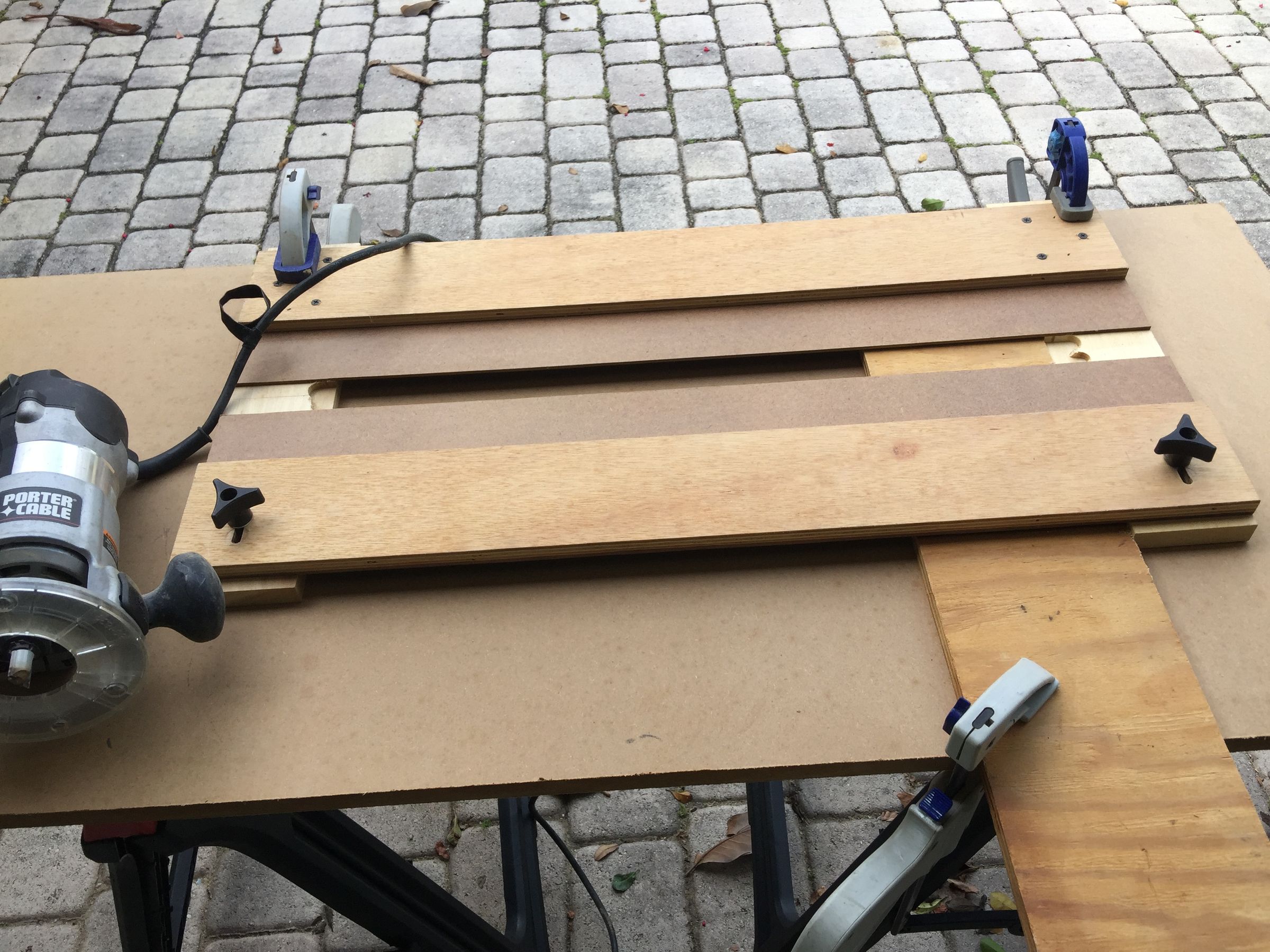 Adjustable Dado Router Jig