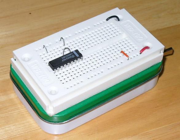 Altoids Pocket Super Solderless Breadboard Junior