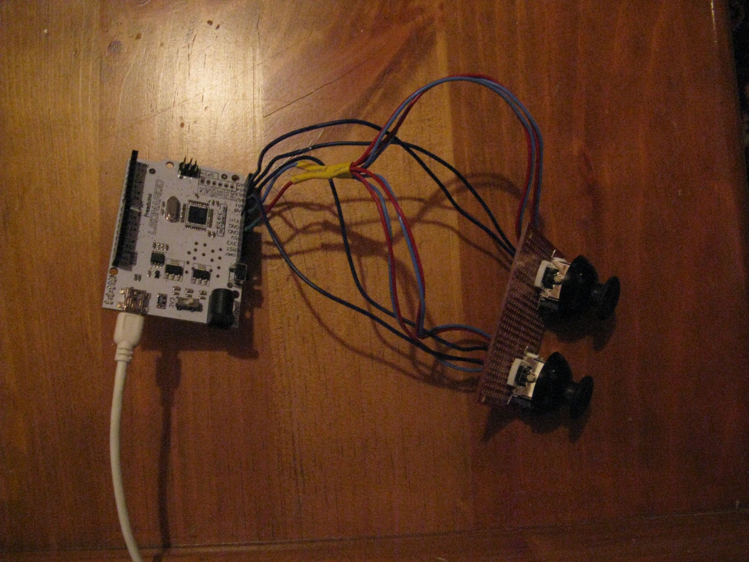 4 way/8 way switchable joysticks for arcade or mame using analog thumbsticks