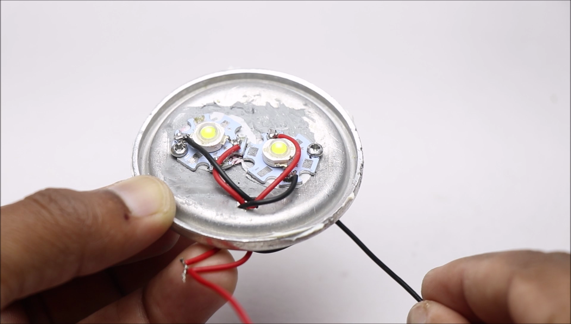 Giving Led Bulbs A Second Chance 7 Steps With Pictures Instructables