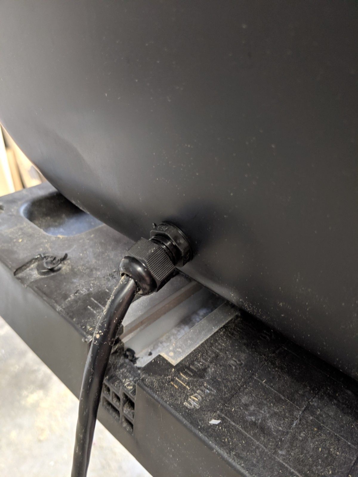 Outdoor TV Enclosure : 17 Steps (with Pictures) - Instructables