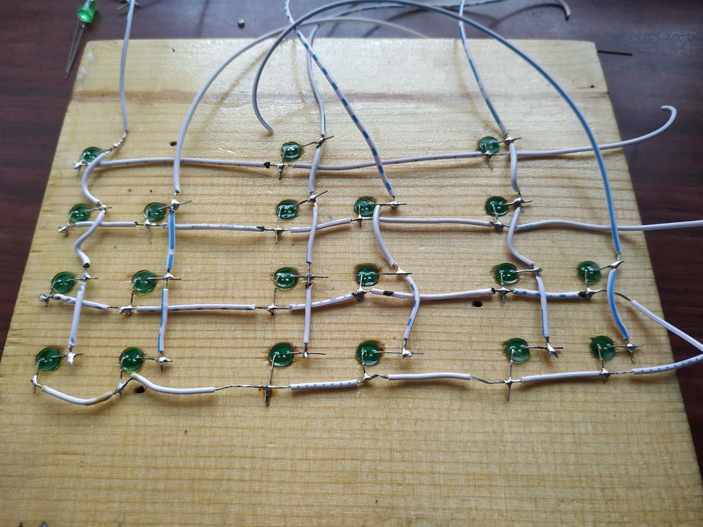 Connecting LEDs