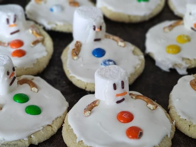 Chewy Melted Snowmen Sugar Cookies