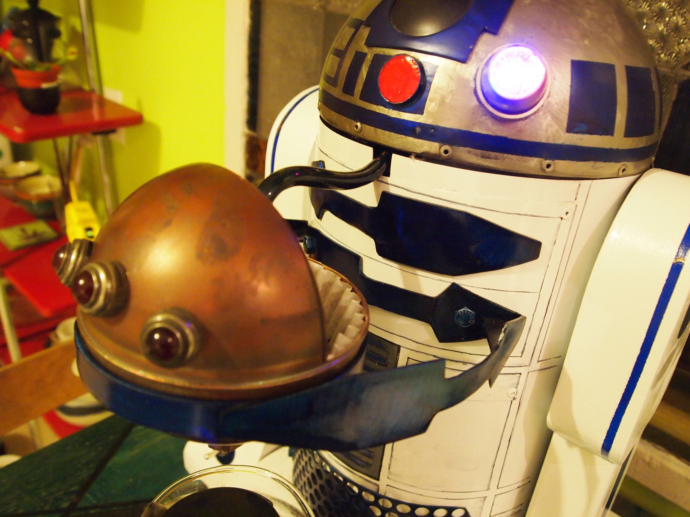 R2D2 - Dark Roast Edition - 2.0