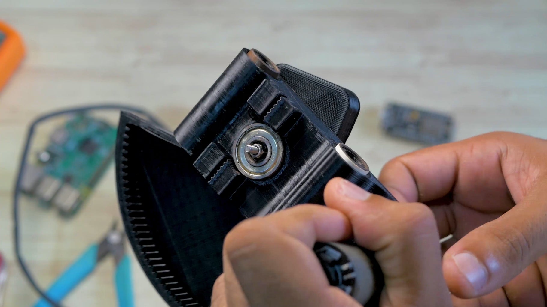 Object Tracking Camera Slider With Rotational Axis. 3D Printed & Built ...