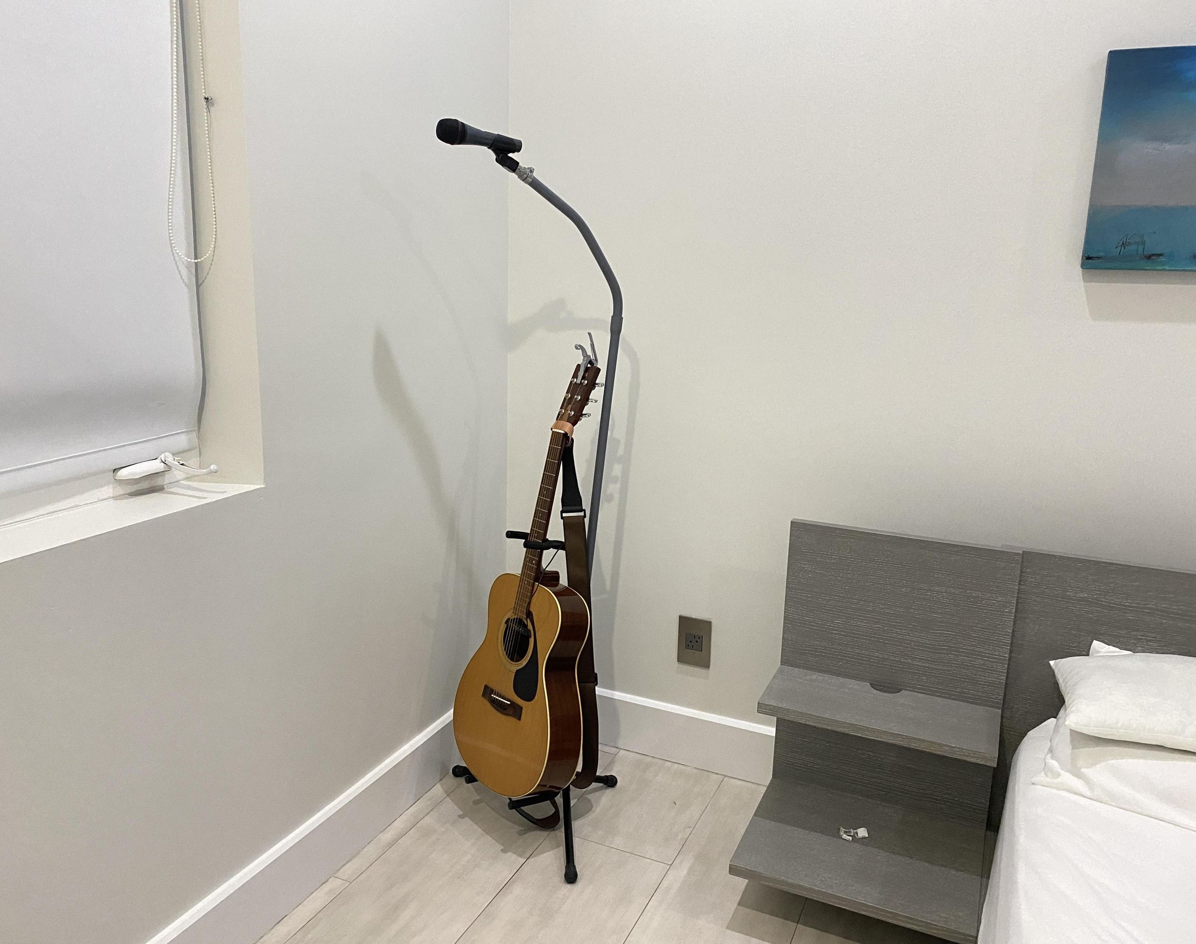 DIY Mic Stand - Turn Your Guitar Stand Into Combo Guitar/mic Stand.
