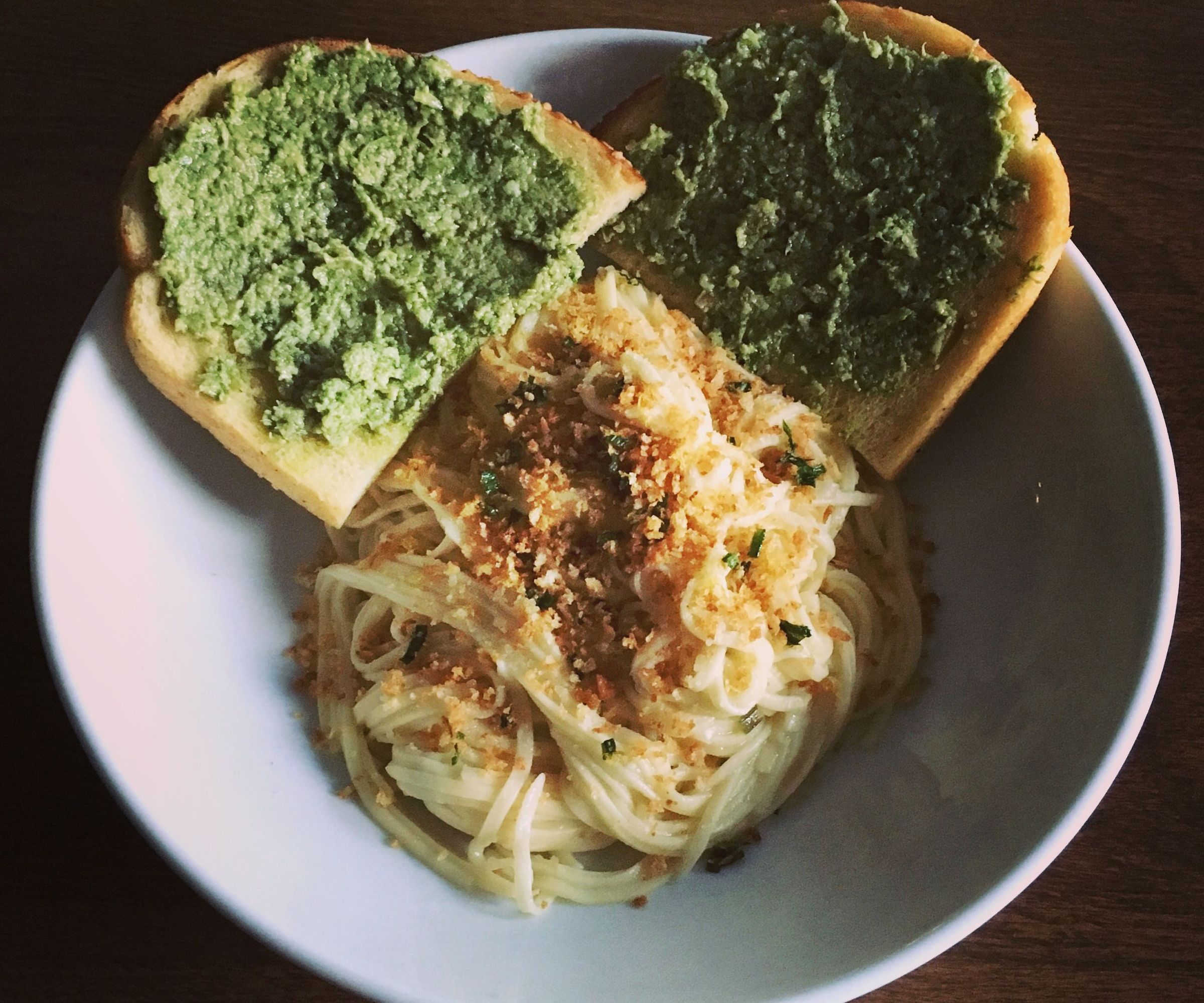 Ramp Aglio E Olio With Lemony Ramp Breadcrumbs 