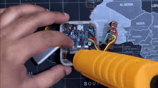 DISPLAY & BODY ASSEMBLY