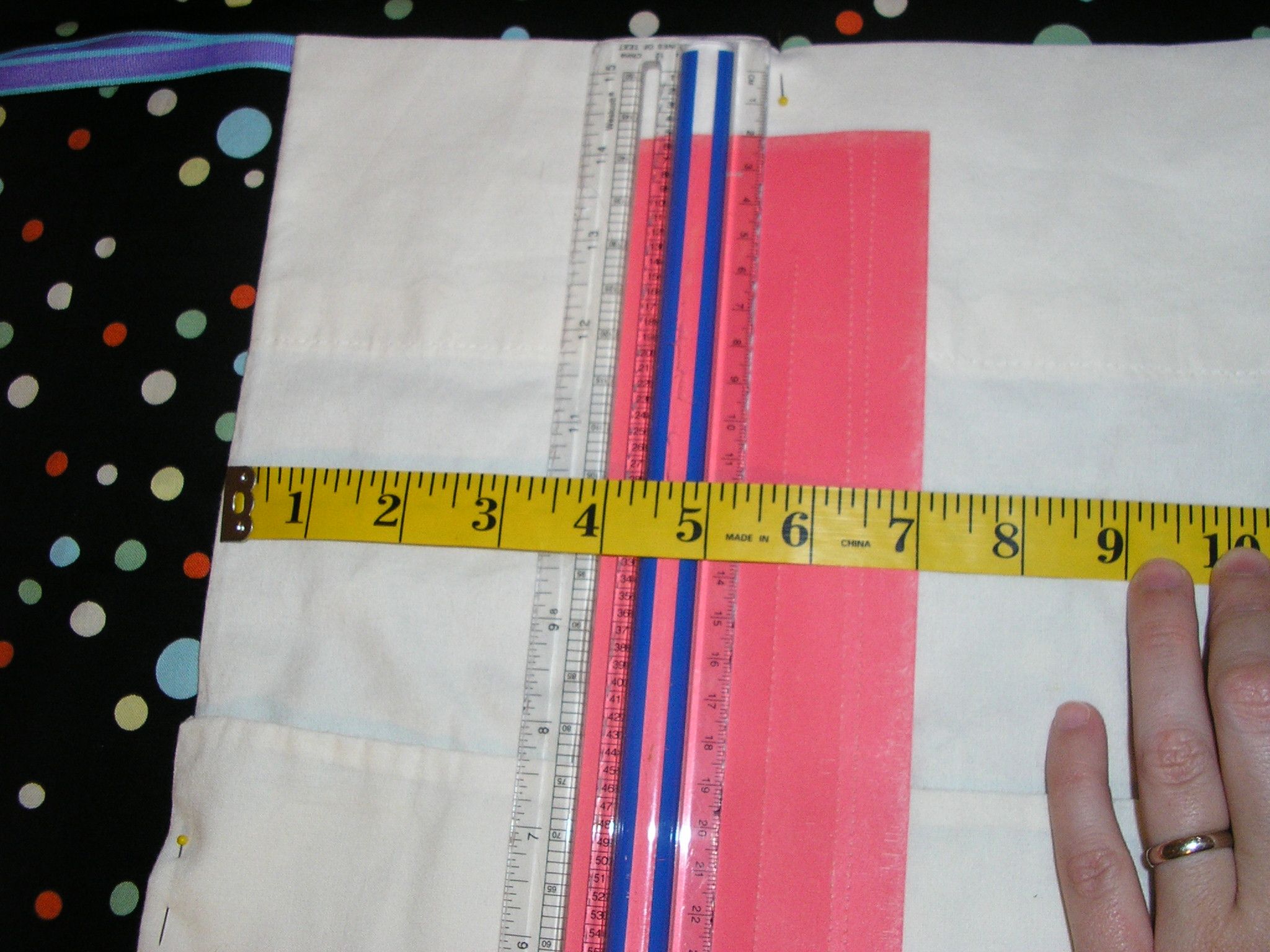 Multi Purpose Pillow Pockets 10 Steps Instructables