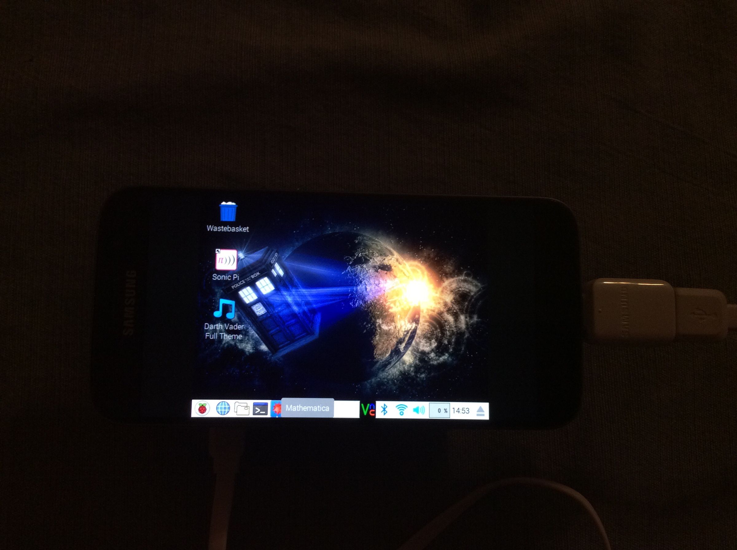 Raspberry Pi Android Cell Phone or Tablet As Screen 4 Steps