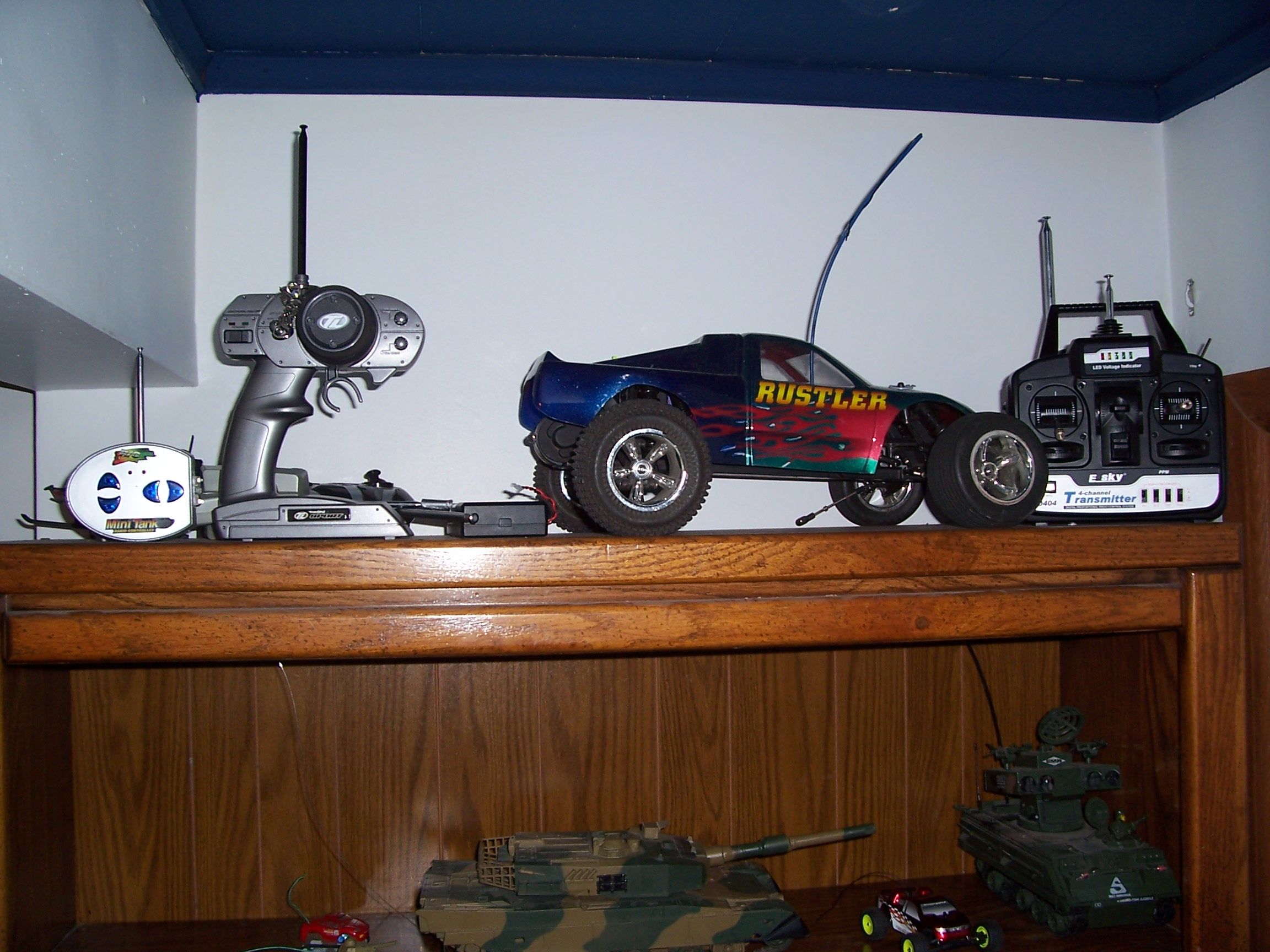 The Desk of an Rc Hobbyest - Instructables