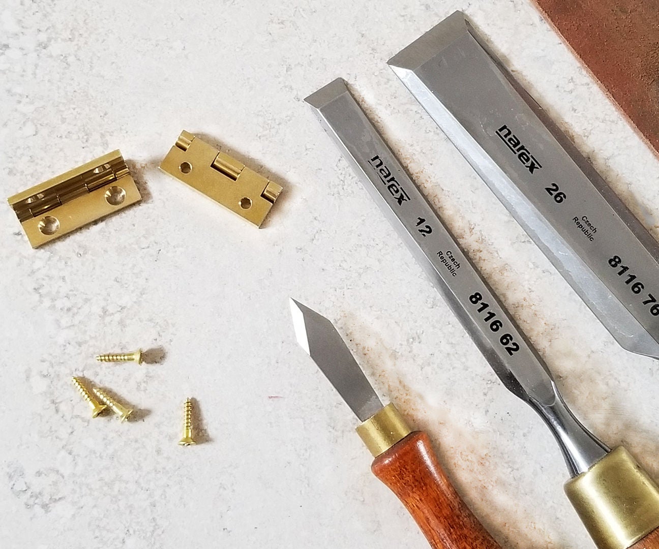 How to Install Box Hinges 6 Steps (with Pictures) Instructables