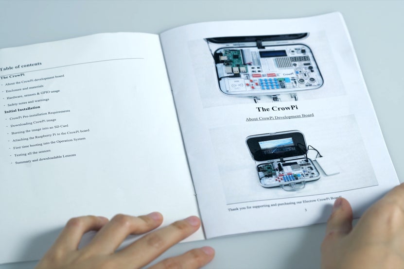 第 1 步:使用 Python 2.7 的 CrowPi 课程