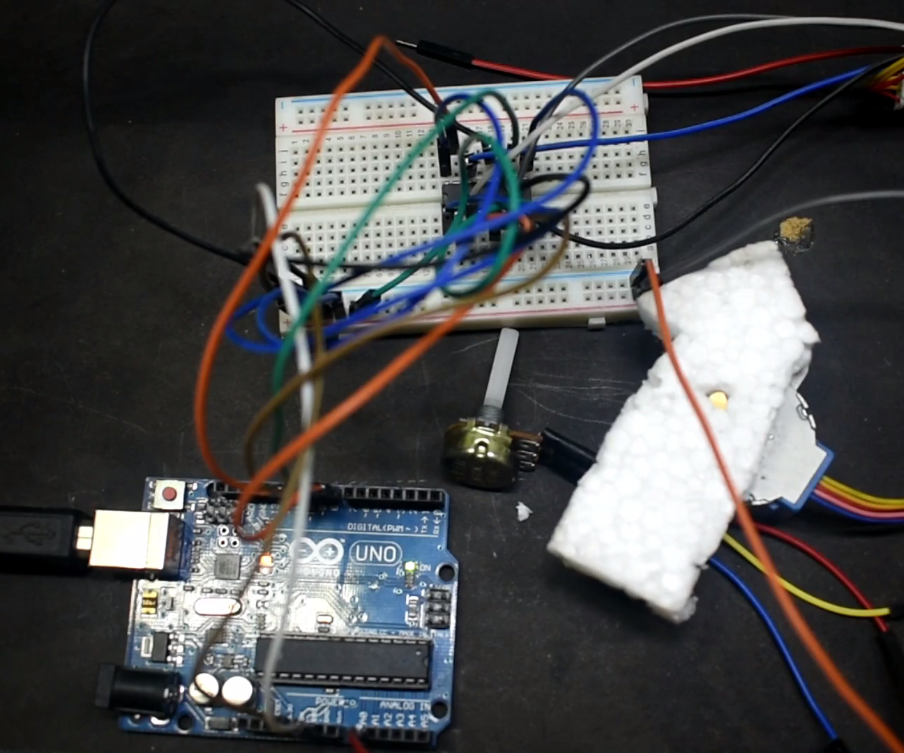 Arduino Tutorial - Stepper Motor Control With Potentiometer