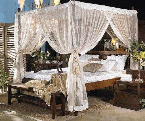 CAMA CON MOSQUITERA