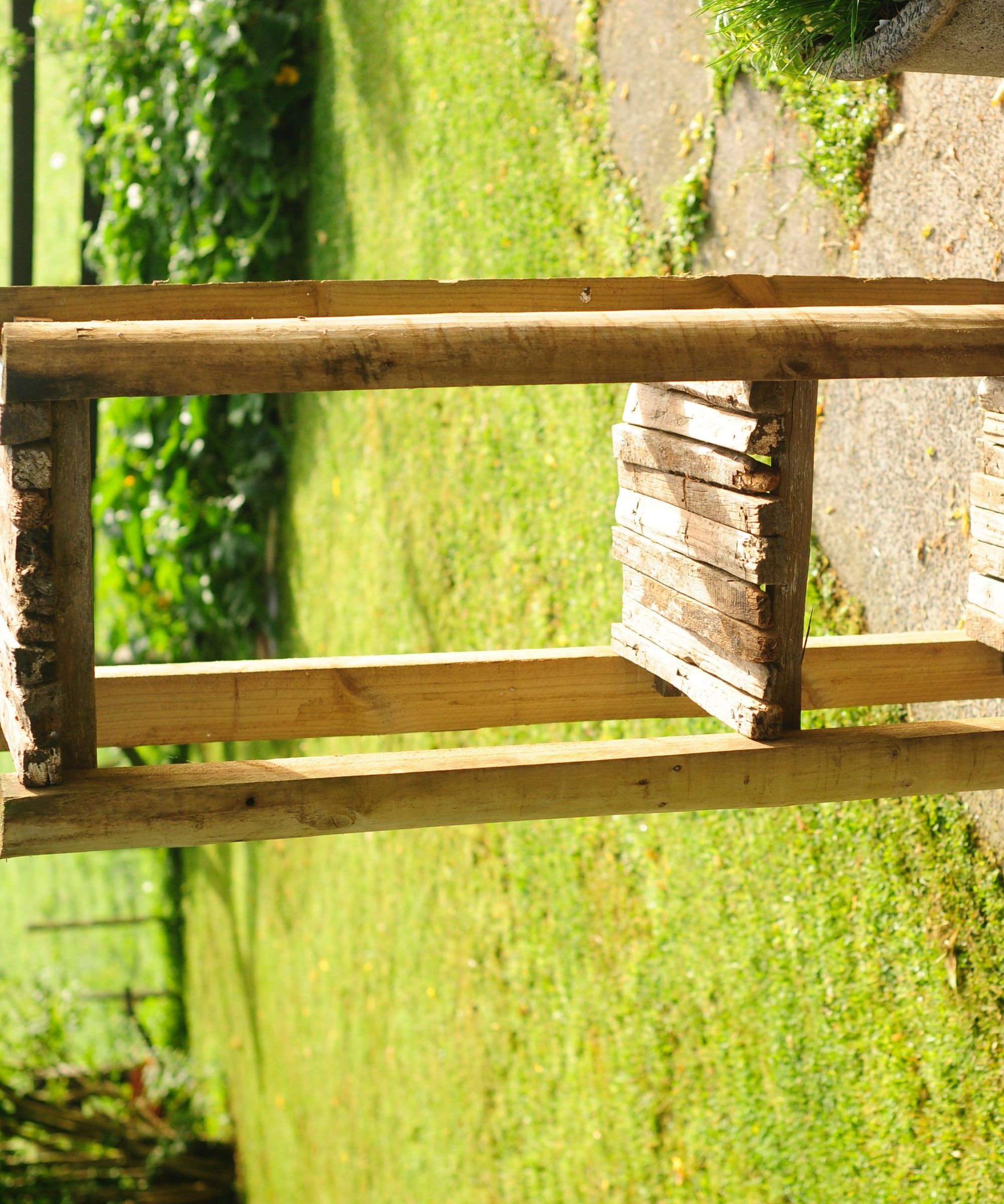 Basic Fence Post Shelfs 