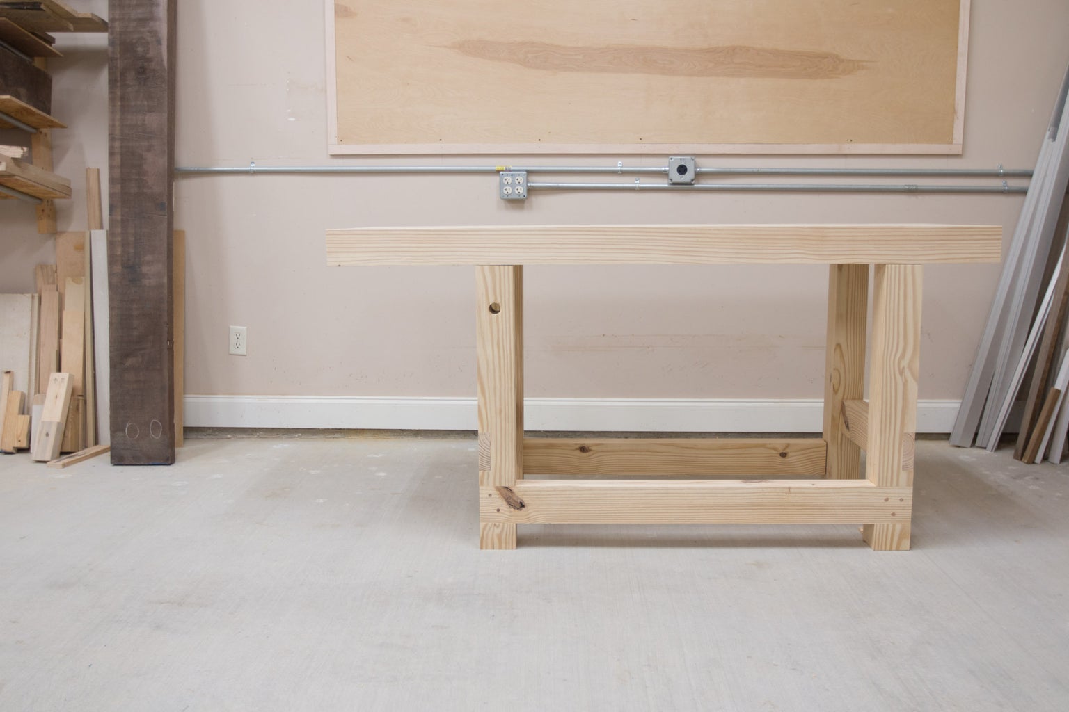 HOW TO MAKE a TRADITIONAL WORKBENCH : 16 Steps (with Pictures ...