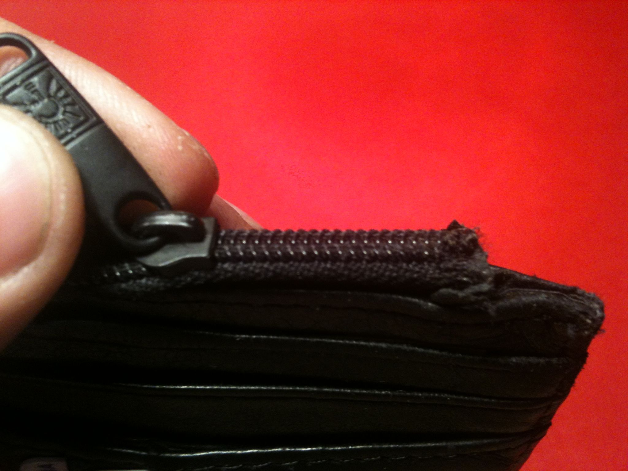 Fix a Broken Zip 4 Steps Instructables