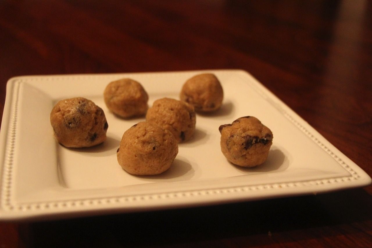 Frozen Cookie Dough Balls