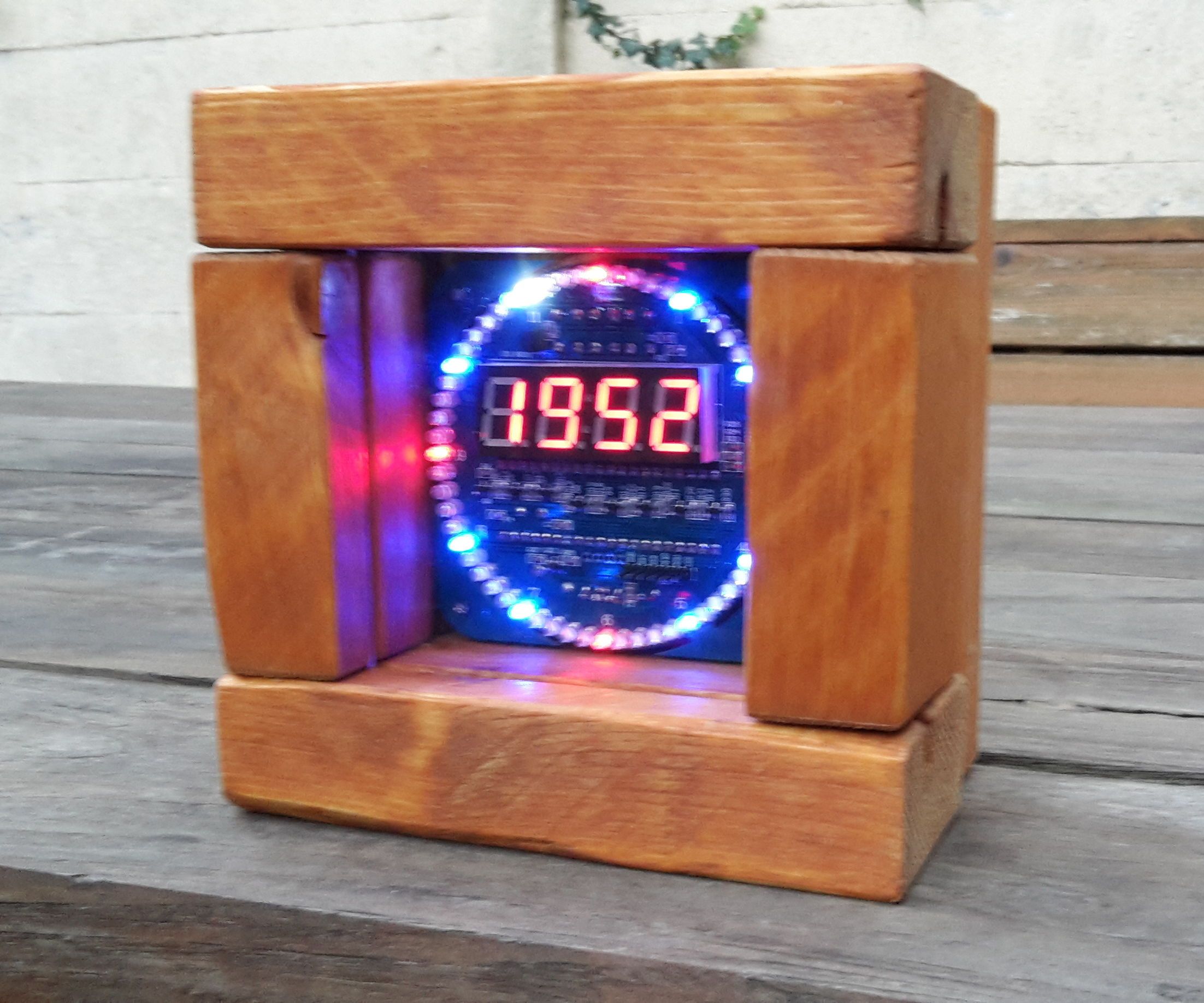 Custom Wooden Case for DIY Ebay DS1302 EC1204 V1.2 Rotating Clock