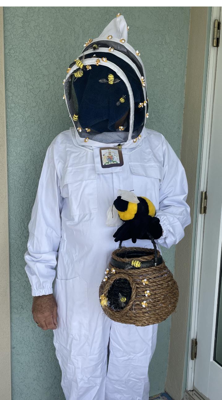 THE QUEEN’S BEE KEEPER and the HONEYPOT