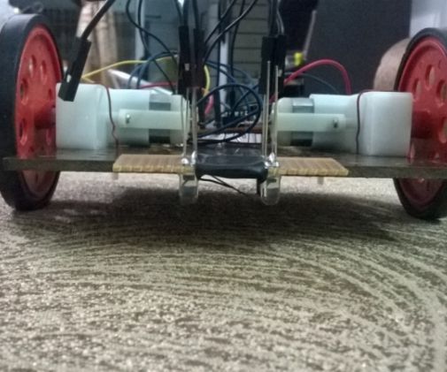 World's Simplest Line Following Robot