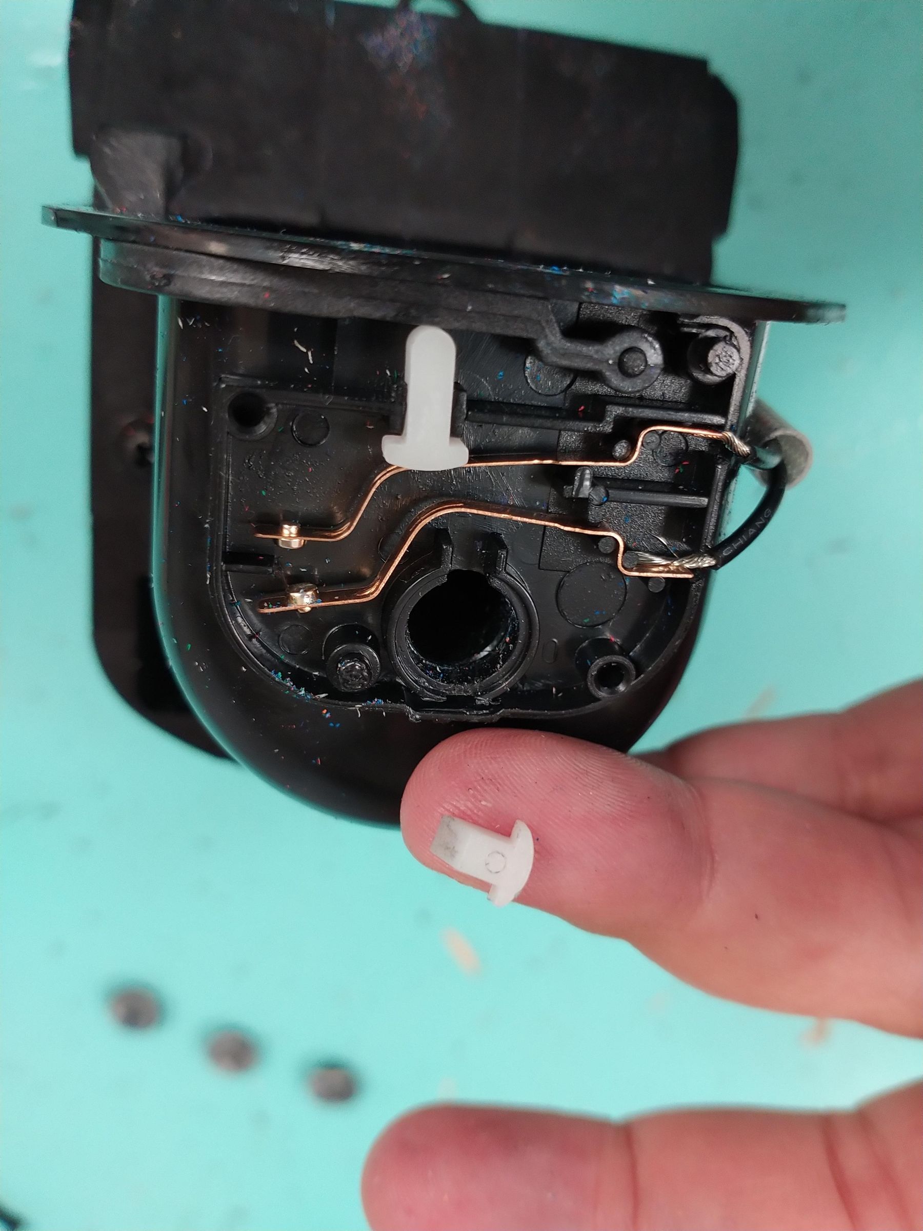 How to Fix a Jammed Electric Pencil Sharpener 5 Steps Instructables