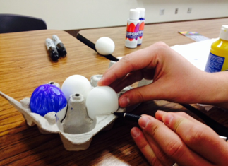 Draw a Line Around the Egg to Separate Yellow and Blue