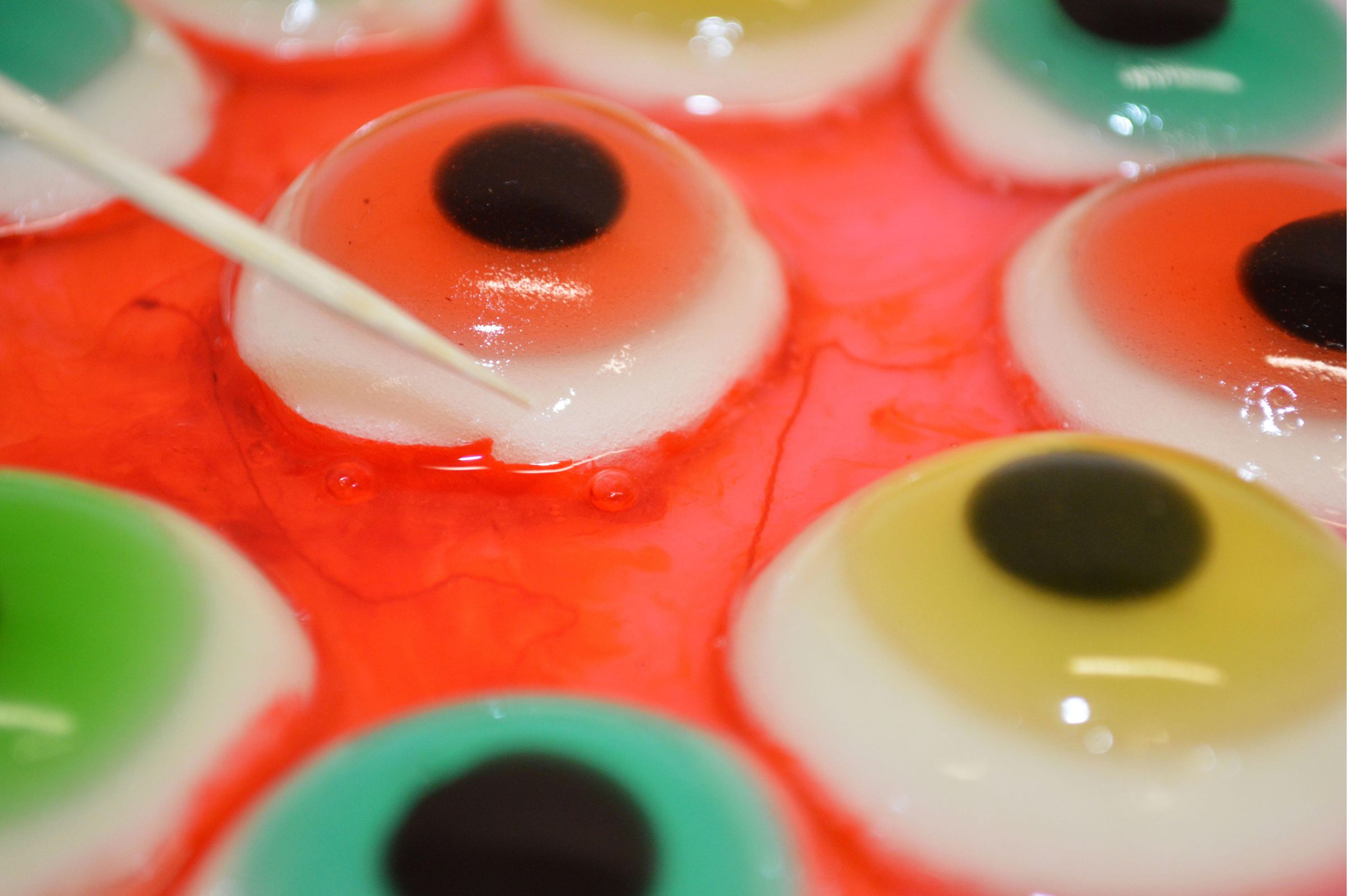 Eyeball Gummies Resin Coaster 7 Steps (with Pictures) Instructables