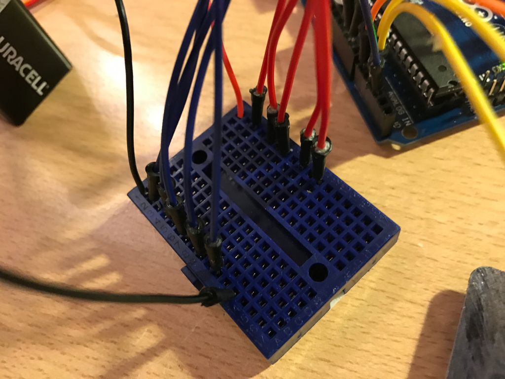 Arduino Hand Post DIY Robotic Hand Controlled by a Glove and Arduino : 8 Steps (with ...