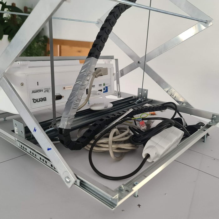 Wiring and Controlling With Shelly