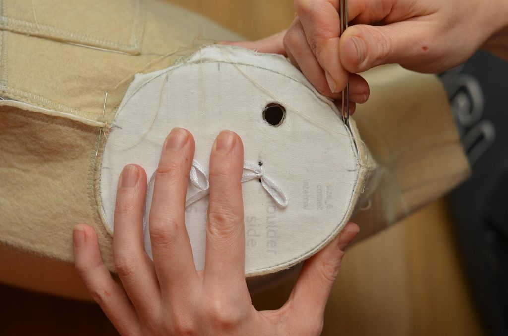 diy-dress-form-step-by-step-instruction-8-steps-with-pictures