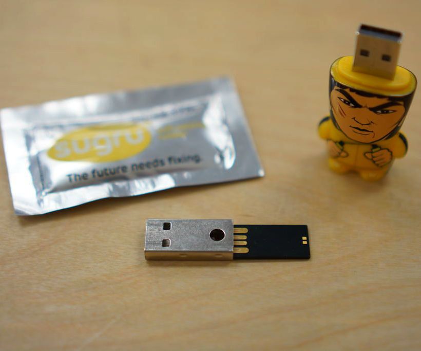 Fix Your Broken USB With Sugru