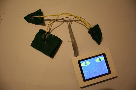 Fit the Fabric Switch to LCD Photo Frame