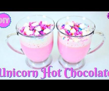 UNICORN HOT CHOCOLATE!  NO FOOD DYE NEEDED!