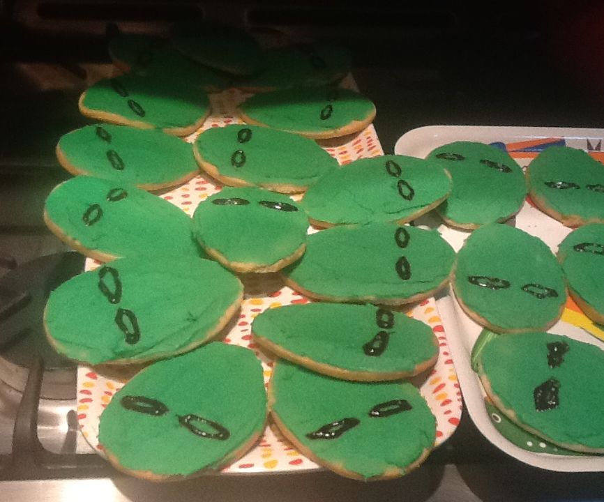 Alien Head Cookies