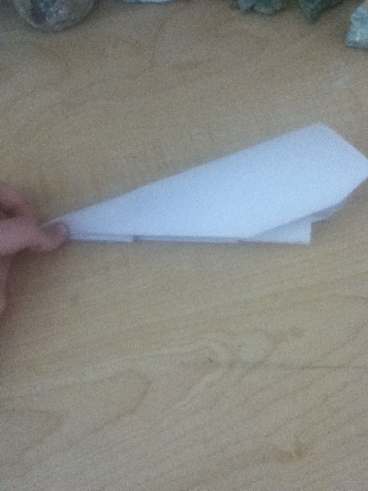 paper airplane 929 lol