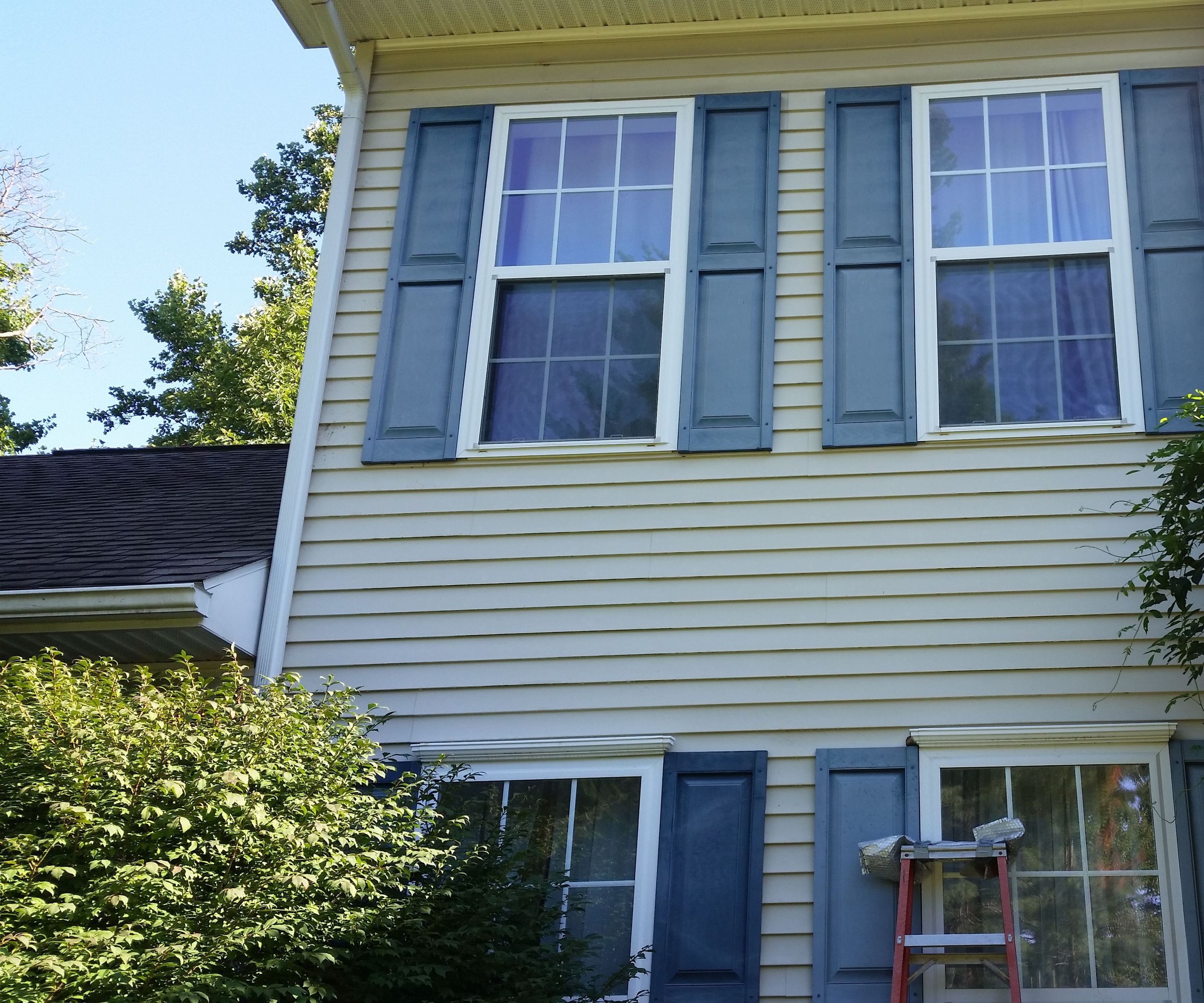 Paint My Vynil Shutters