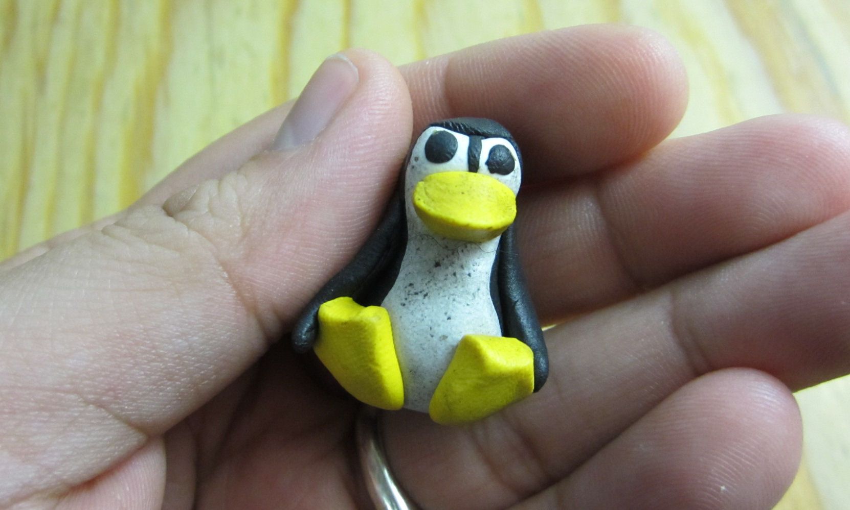 How to Make a Sugru Tux!