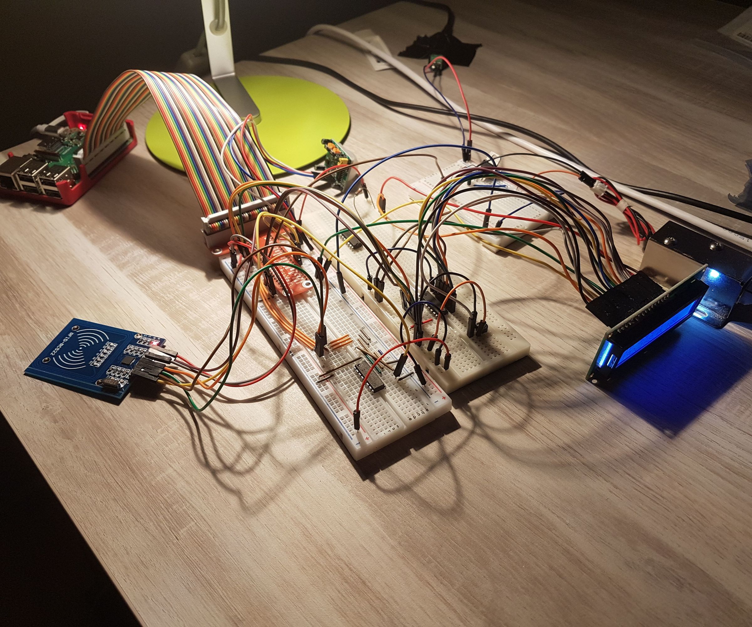 Smart Lock With RFID