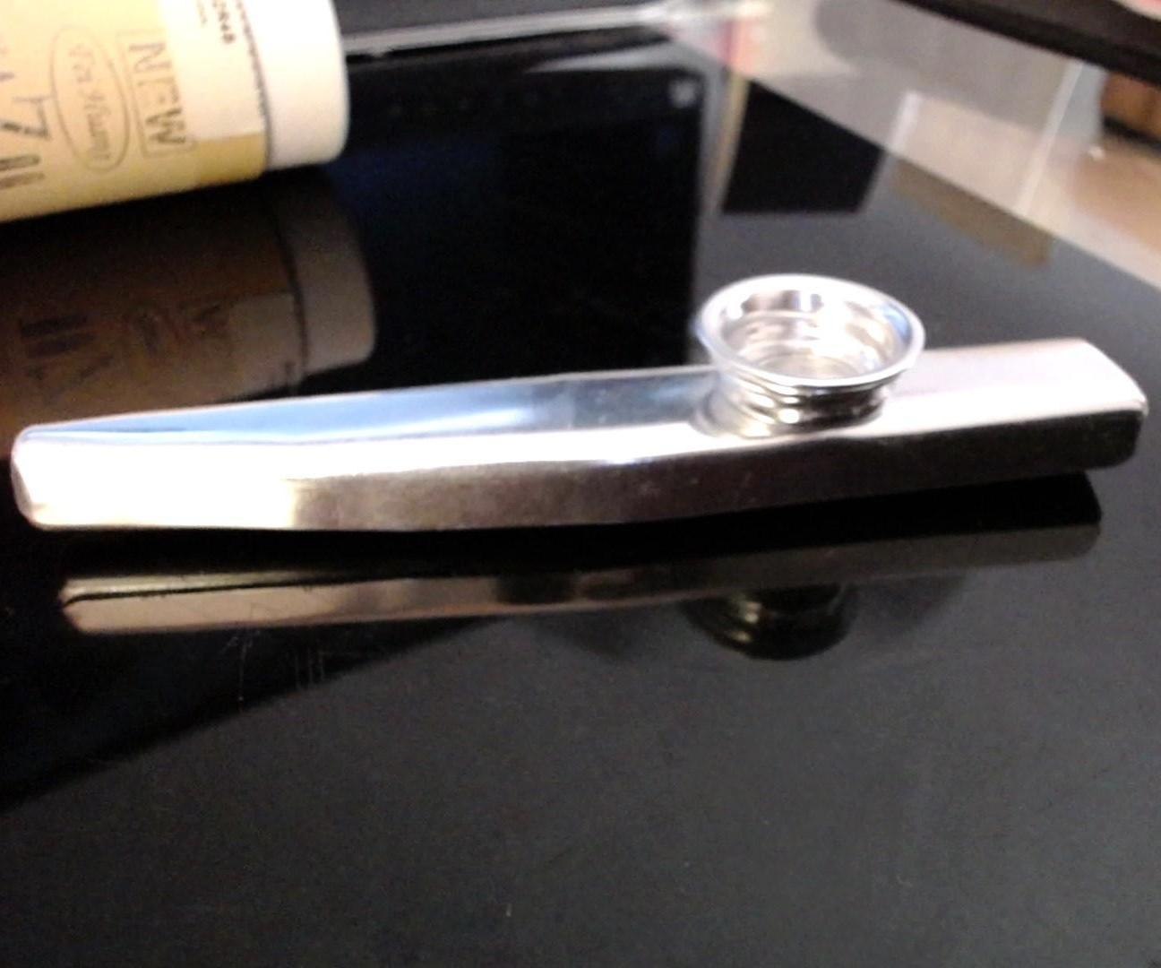 How to Play the Kazoo 5 Steps Instructables