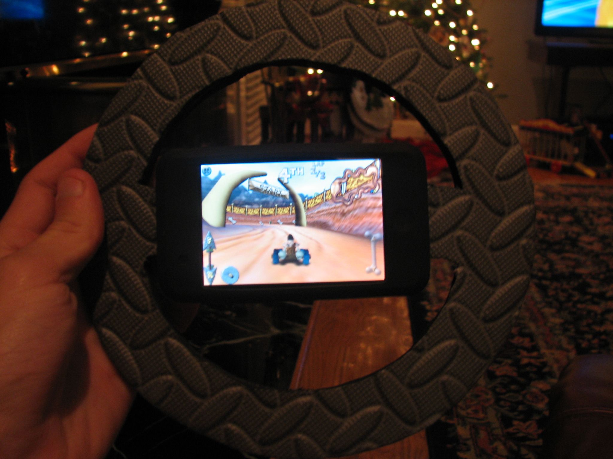 IPod/IPhone Steering Wheel