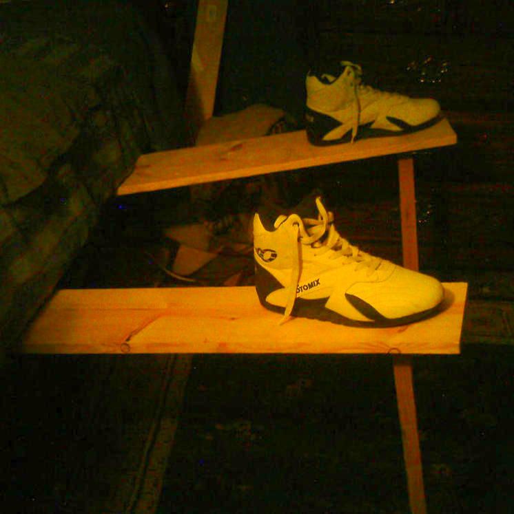 Portable Bedside Footrests for Massage