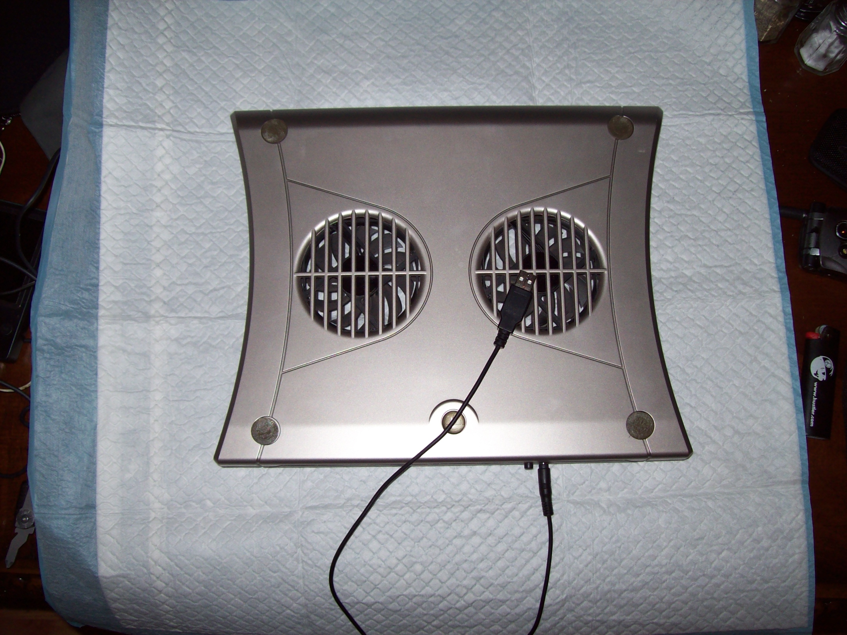 Making your Targus Laptop Cooling Pad user friendly