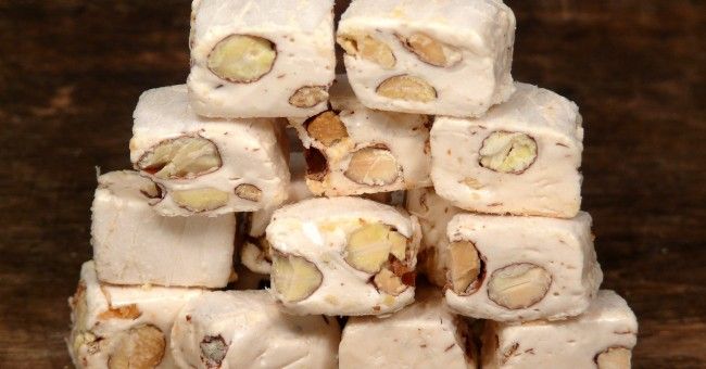 Easy Homemade Halva From a Scratch