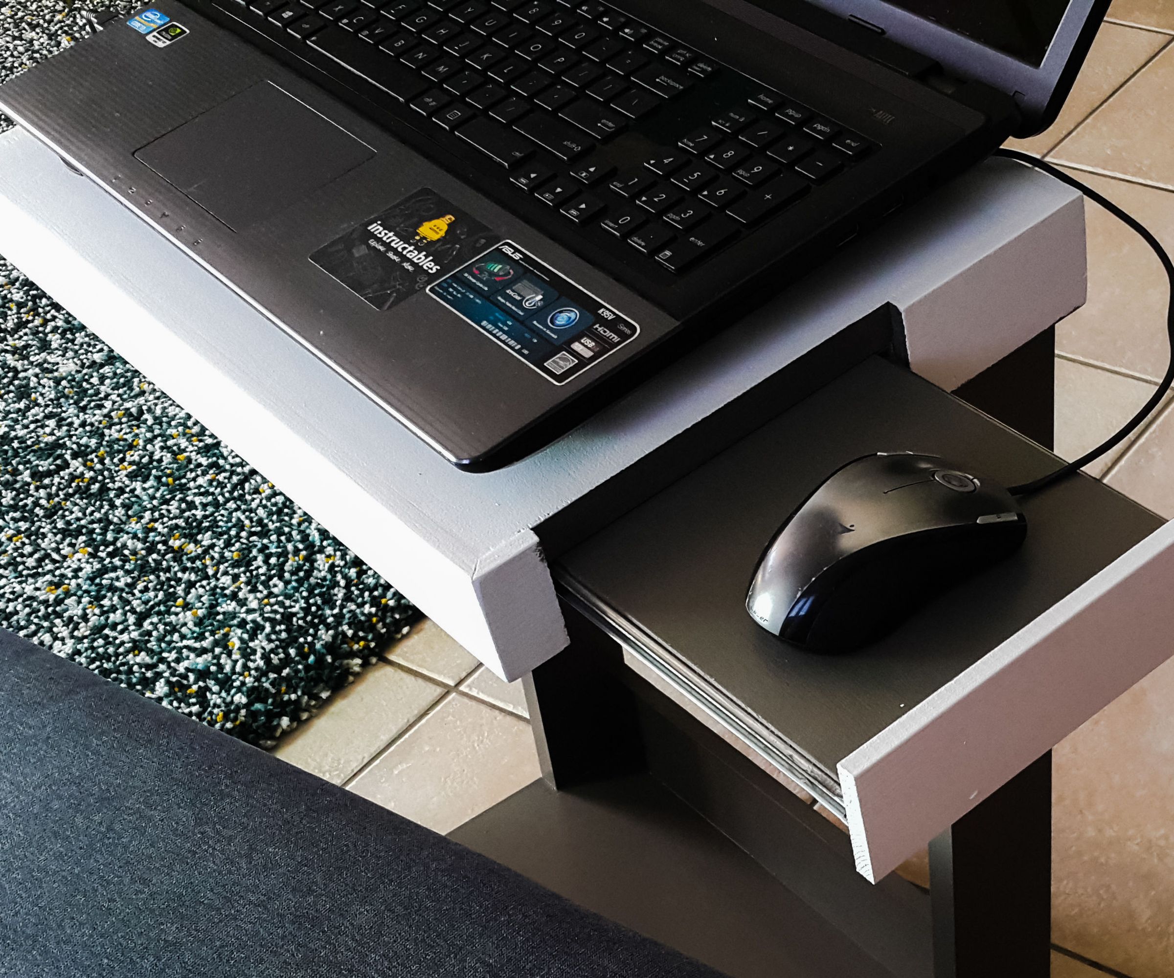 Laptop Stand From Plywood