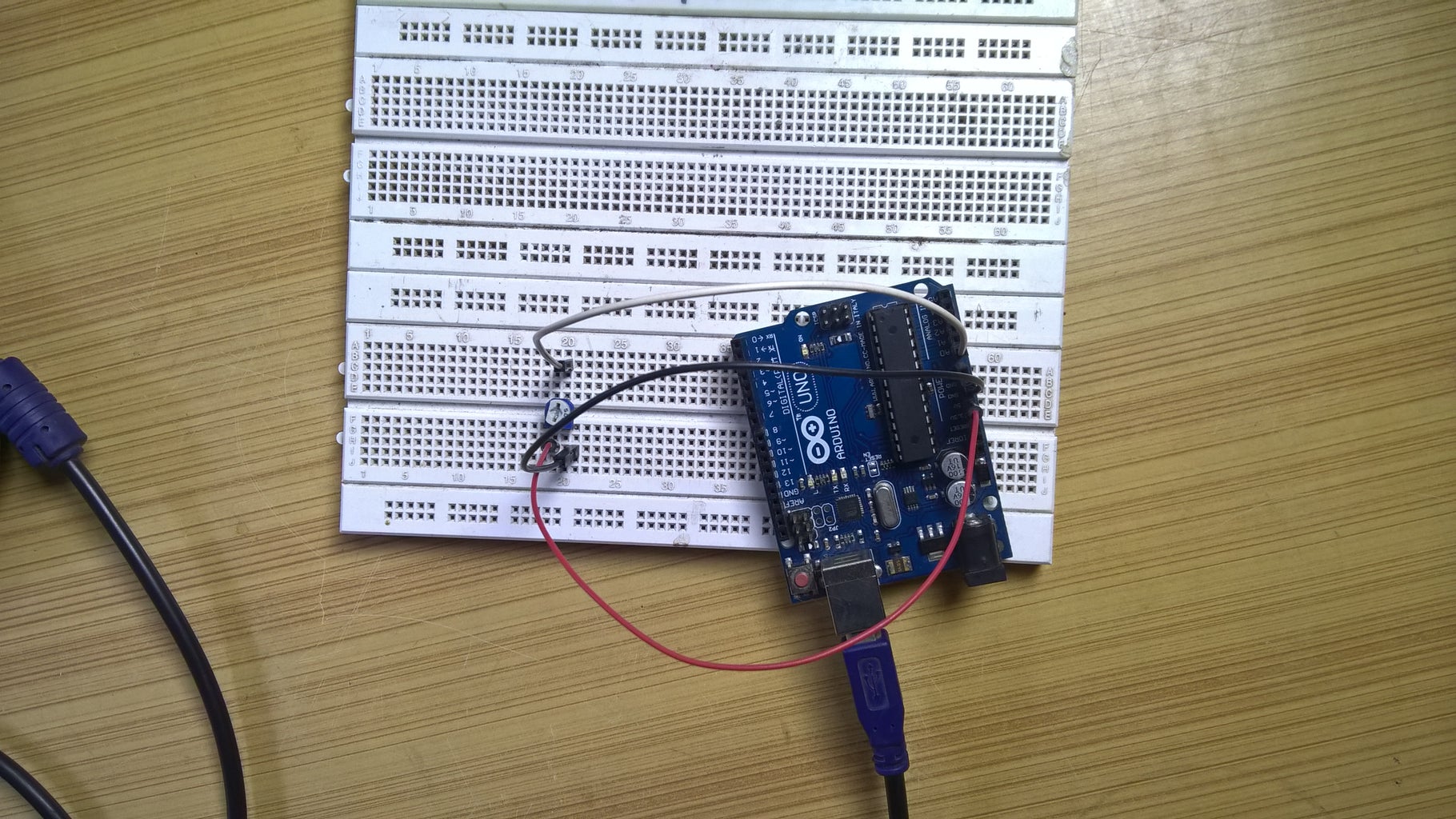 Measure Current and Voltage Using a Microcontroller || Voltage Divider ...