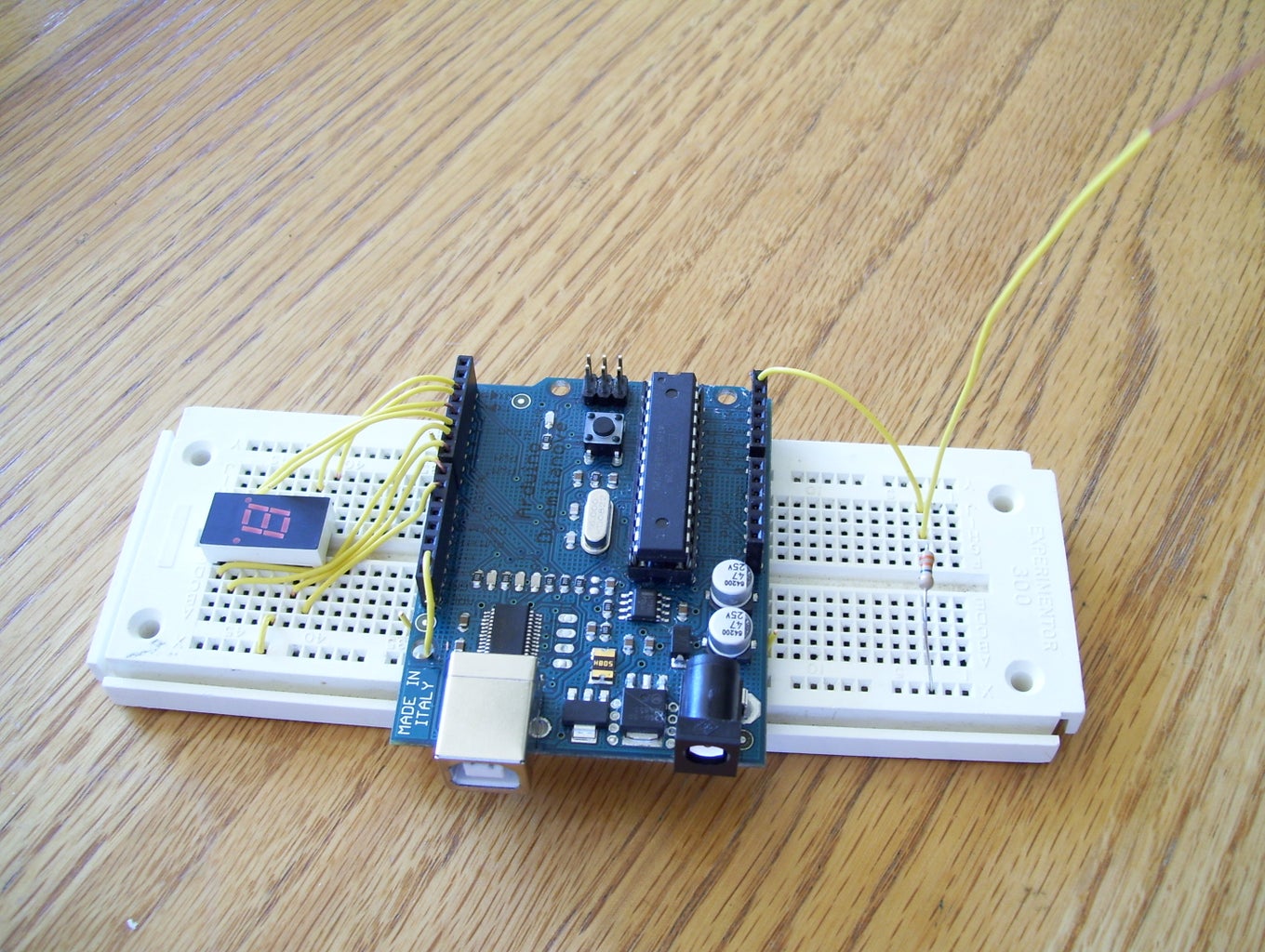 Arduino EMF (Electromagnetic Field) Detector