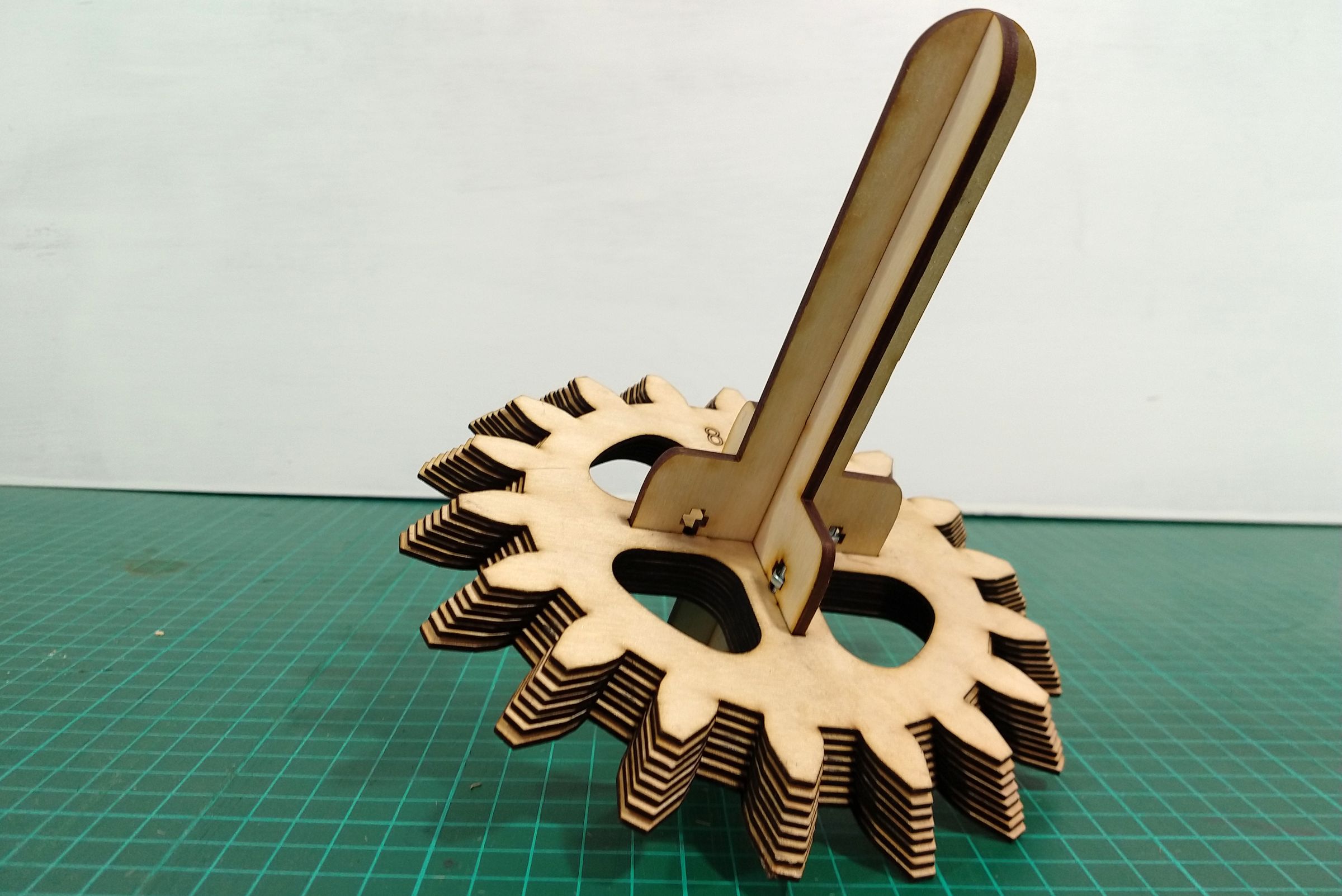Laser Cut Zoetrope 6 Steps (with Pictures) Instructables